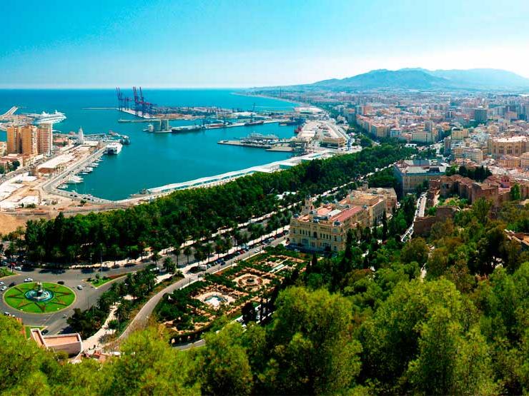 Málaga city and port seen from above